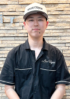 スタッフ 武井晴輝